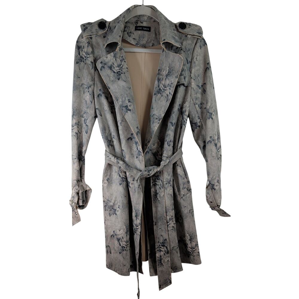 Love Token Open Front, Lightweight Midi Trench, Size Small